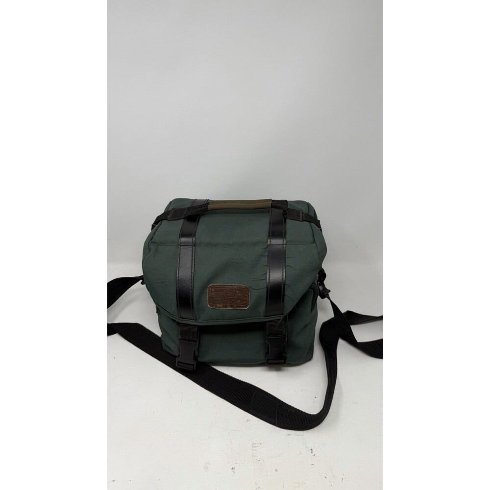 Vintage Tamrac LTX Series camera bag with adjustable shoulder strap - green